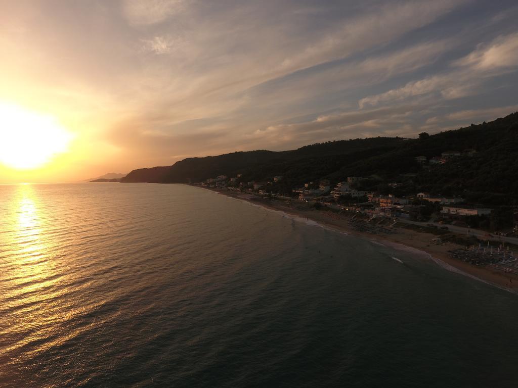Filanthi Apartments Paralia Vrachou Dış mekan fotoğraf