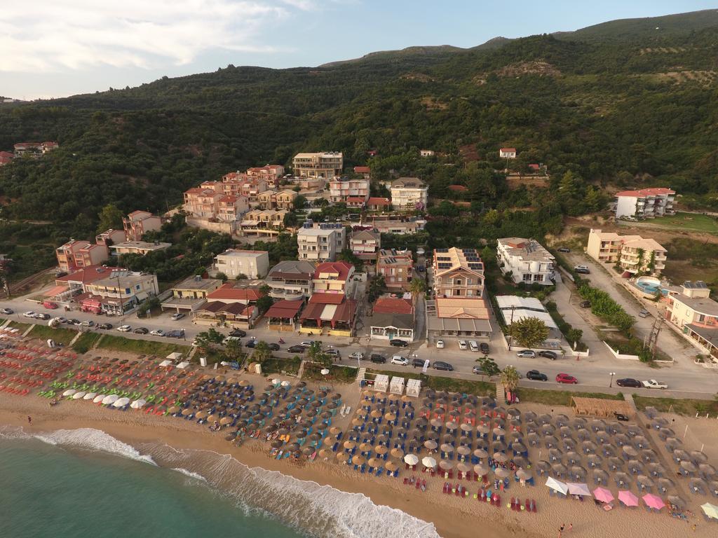 Filanthi Apartments Paralia Vrachou Dış mekan fotoğraf