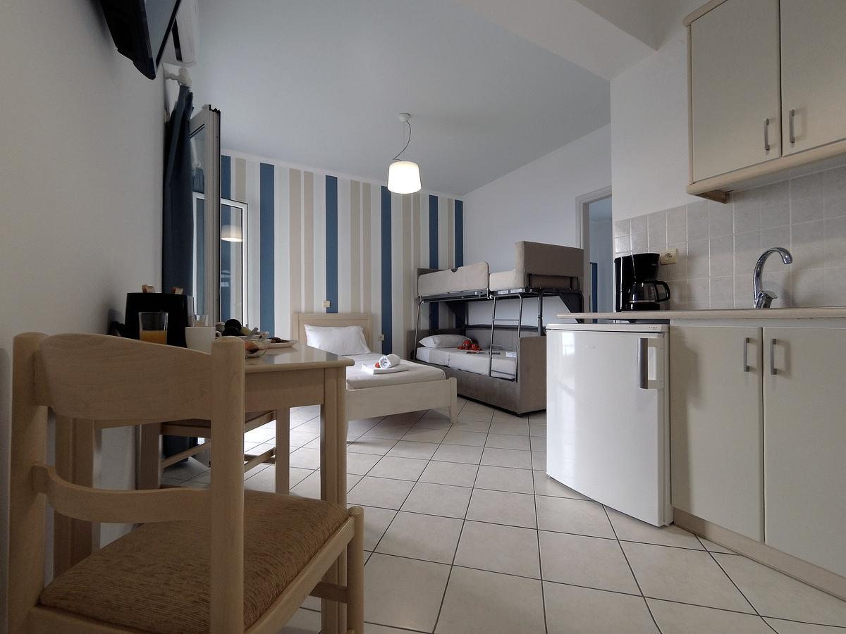 Filanthi Apartments Paralia Vrachou Dış mekan fotoğraf
